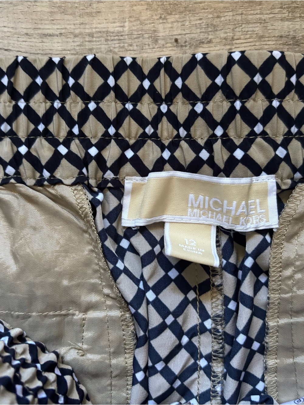 Michael Kors women Tan & Black Geometric Print Pants
